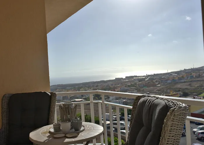 Atico Vista Mar Con Terraza 아파트