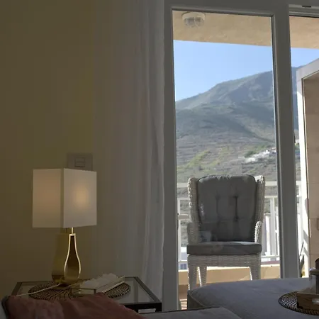 Atico Vista Mar Con Terraza 아파트