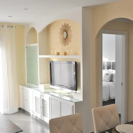 Atico Vista Mar Con Terraza * 아데제